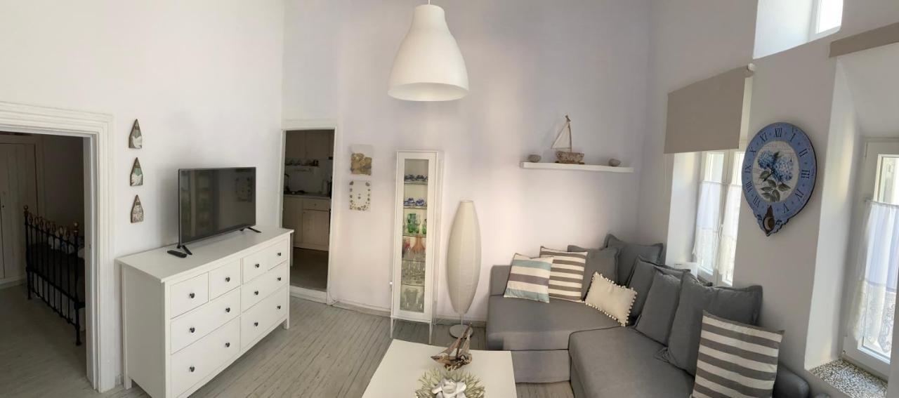 Budget Downtown Apartment- Harma I Mykonos Town 외부 사진